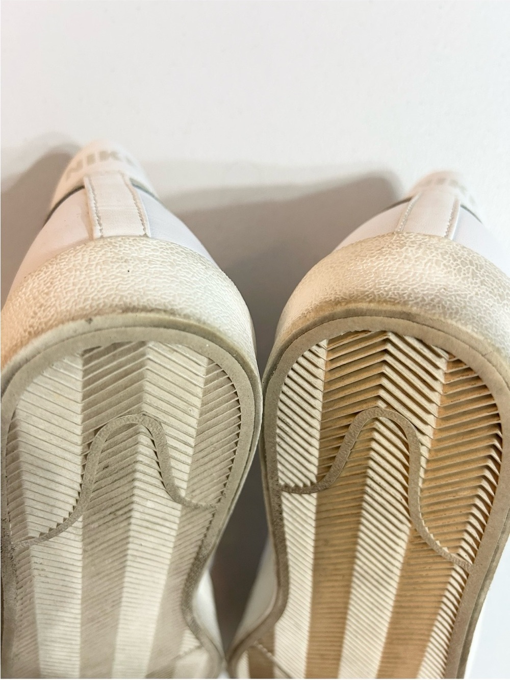 Nike Blazer Mid '77 Sneakers Mens Sz 13
Lace Up Retro Y2K White High-Top - Picture 7 of 8